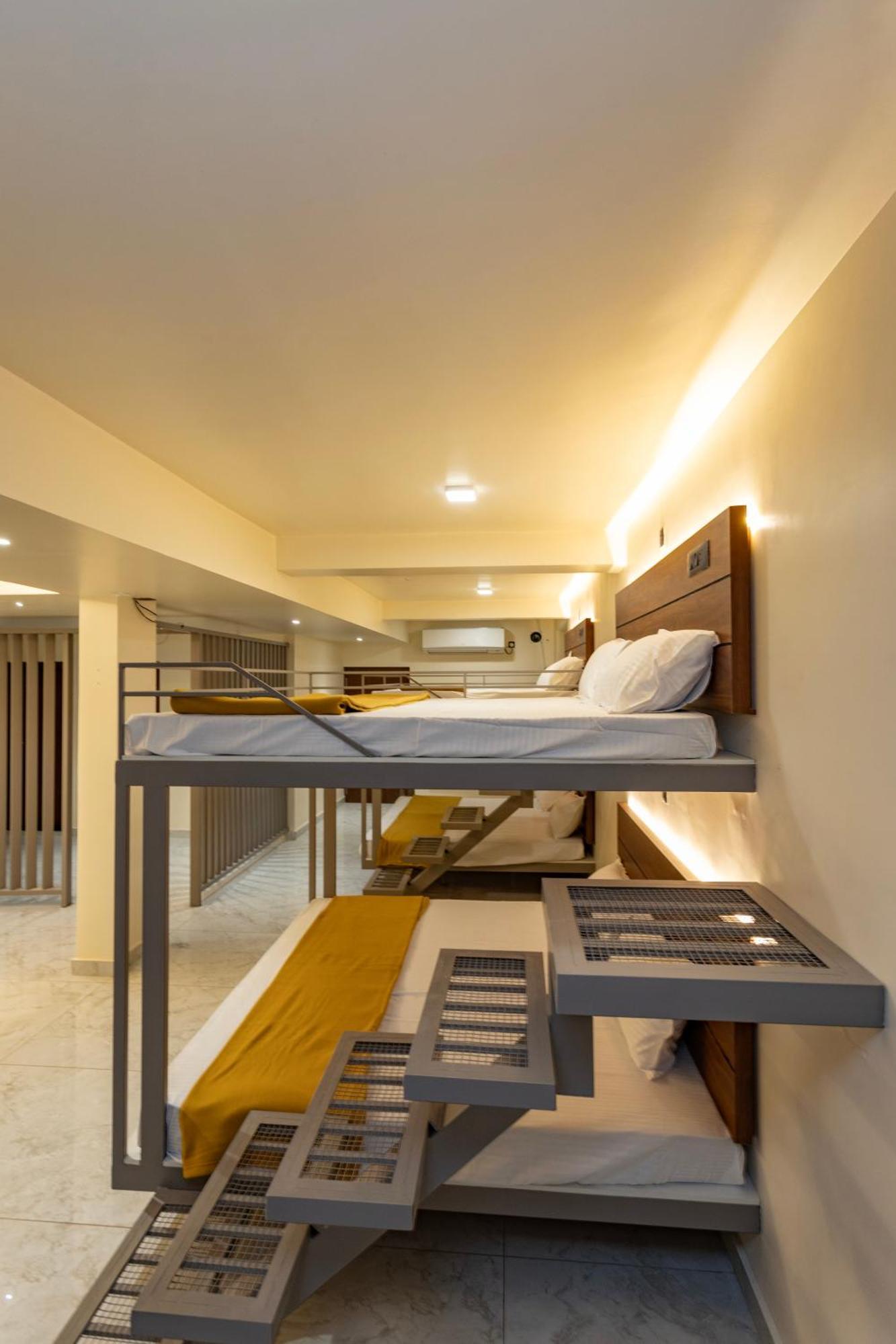 Uphills Boutique Hotel Kallar Vattiyar Ngoại thất bức ảnh